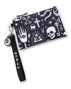 New 🧨 Goth Wristlet 🔔